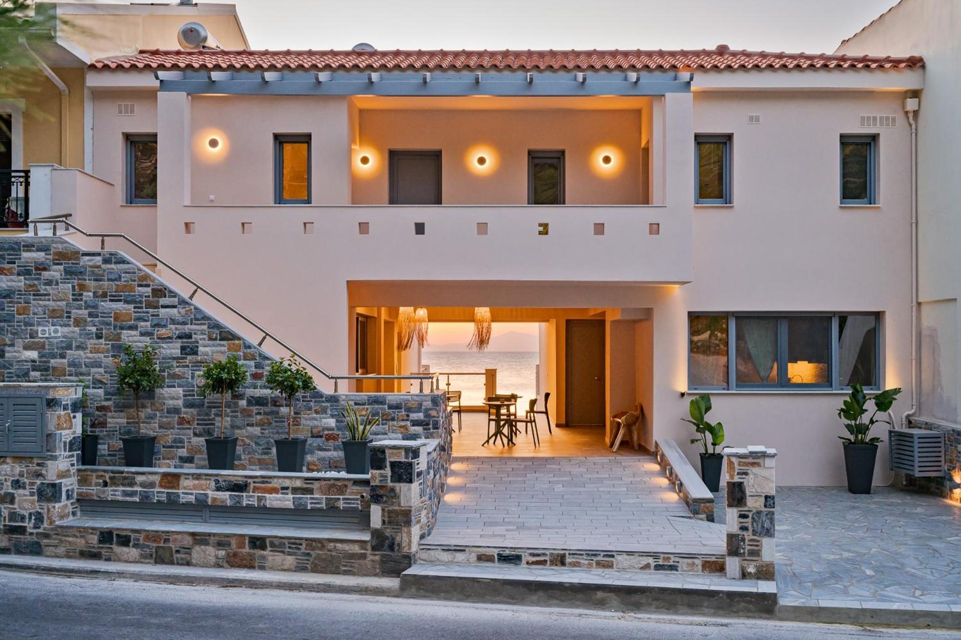8Moons Boutique Apartments كوكاري المظهر الخارجي الصورة